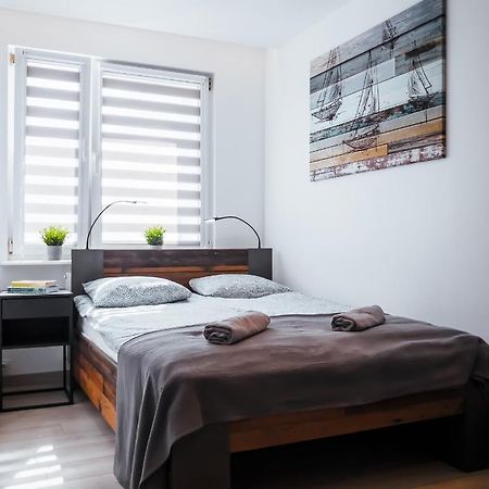 Apartament Z Widokiem, 10Min Od Morza Danzica Esterno foto