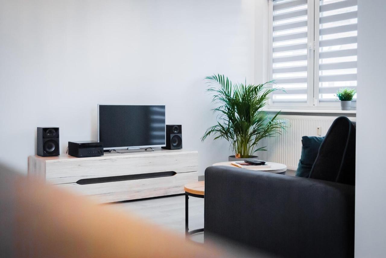 Apartament Z Widokiem, 10Min Od Morza Danzica Esterno foto