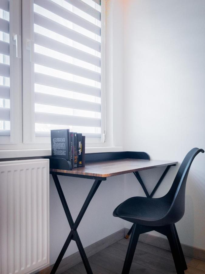 Apartament Z Widokiem, 10Min Od Morza Danzica Esterno foto